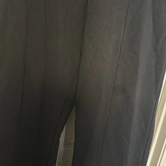 Boohoo | V Waistband Wide Leg Jogger (Tall) - Picture 6 of 9